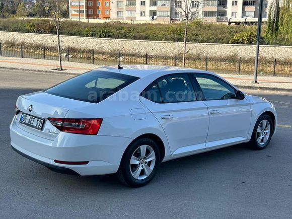 Sahibinden Skoda SuperB 1.4 TSI Active 2017 Model