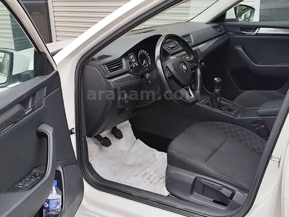 Sahibinden Skoda SuperB 1.4 TSI Active 2017 Model