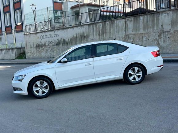 Sahibinden Skoda SuperB 1.4 TSI Active 2017 Model