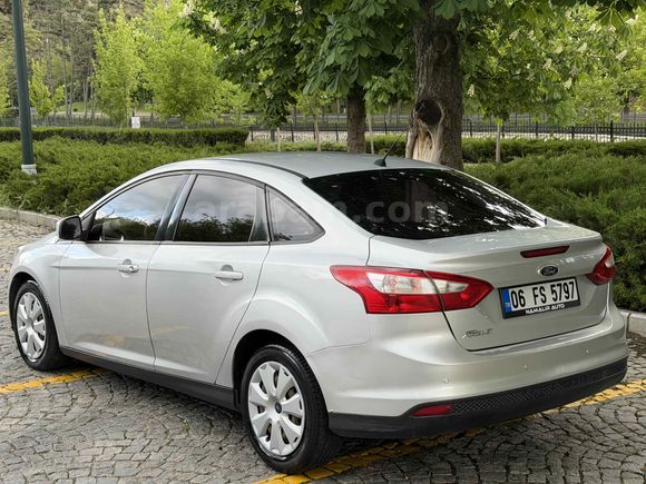 Galeriden Ford Focus 1.6 TDCi Trend 2012 Model Ankara