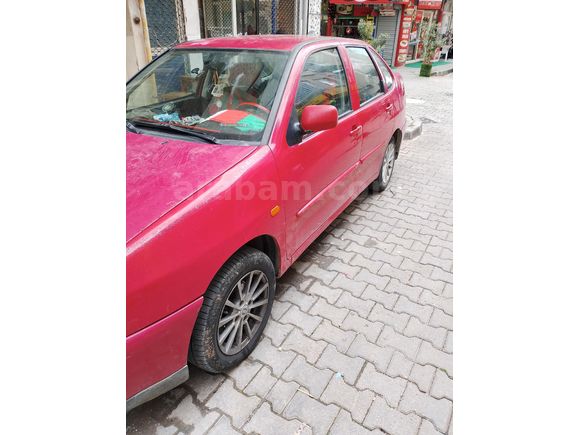 Sahibinden Volkswagen Polo 1.9 TDi 1999 Model  177.000 km Kırmızı
