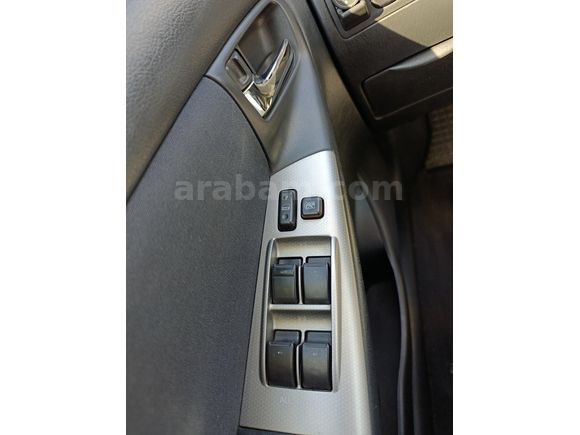 Emsalsiz Sahibinden 187 bin'de Toyota Corolla 1.6 Sol 2005 Model