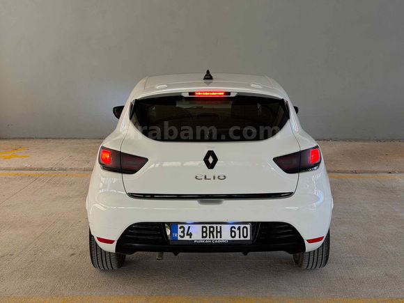 Sahibinden Renault Clio 1.5 dCi Touch 2018 Model  185000 km Beyaz