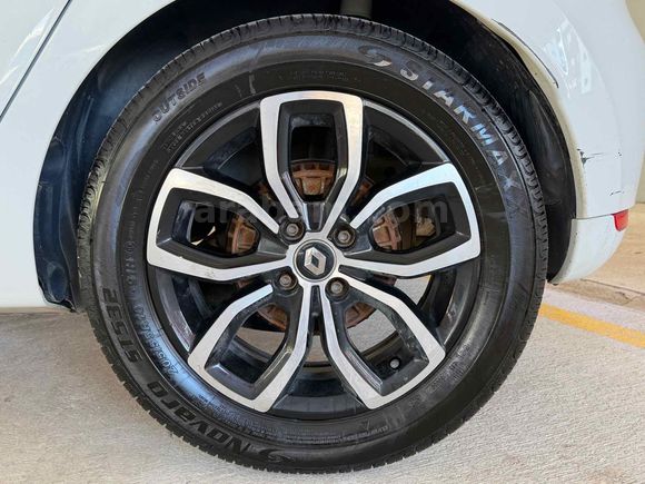 Sahibinden Renault Clio 1.5 dCi Touch 2018 Model  185000 km Beyaz
