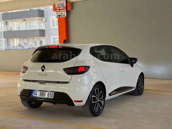 Sahibinden Renault Clio 1.5 dCi Touch 2018 Model  185000 km Beyaz