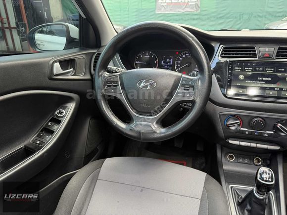 HYUNDAİ İ20 CAM TAVAN