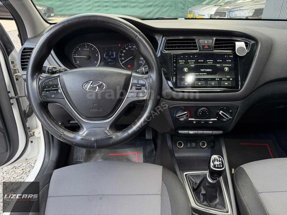 HYUNDAİ İ20 CAM TAVAN