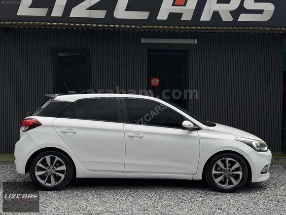 HYUNDAİ İ20 CAM TAVAN