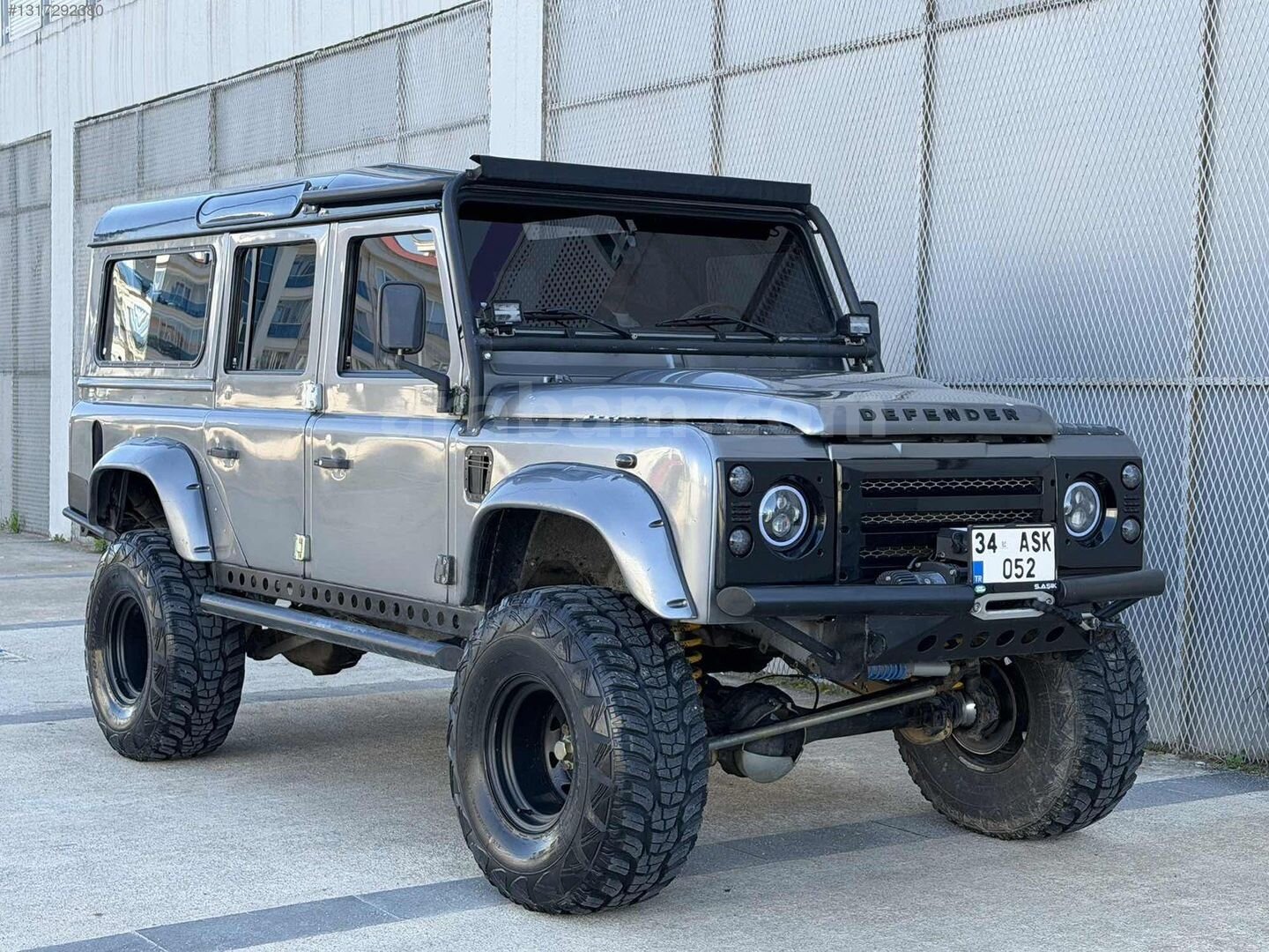 Galeriden Land Rover Defender 110 2.5 TDI 1988 Model Ordu 145.000 km Gri 6