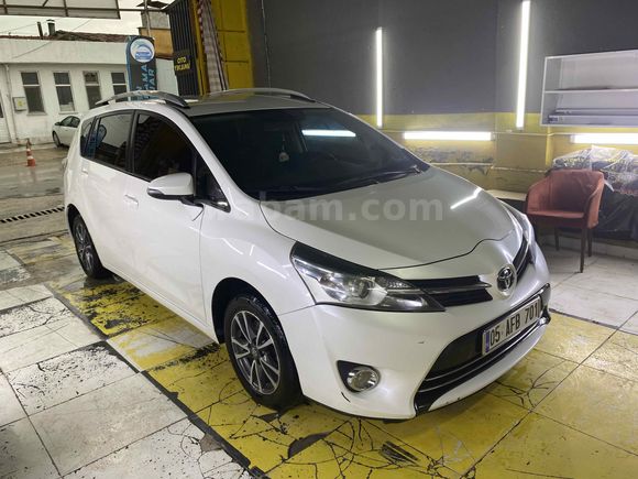 Sahibinden Toyota Verso 1.6 Elegant 2013 Model 