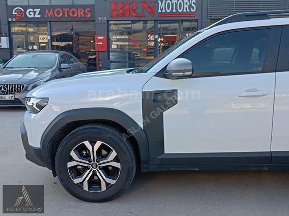 ASLAN GALERİDEN SIFIR NİYETİNE FULL HİBRİT RENAULT DUSTER