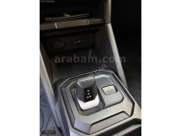 FUR CAR'DAN HATSIZ AYARINDA 2024 MODEL HYBRİD RENAULT DUSTER