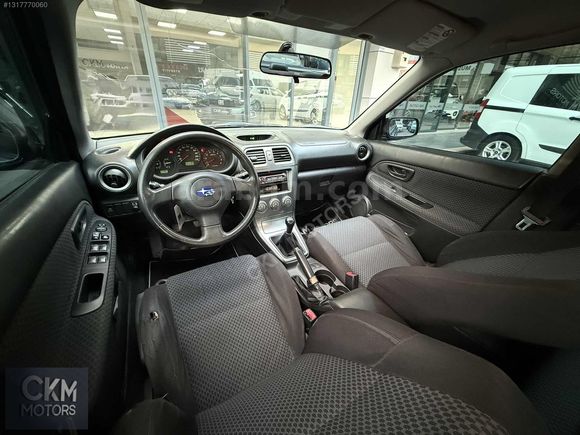 SUBARU İMPREZA 2.0 ACTİVE 4X4 - DEĞİŞENSİZ - STİ GÖRÜNÜM -