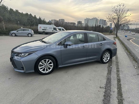 Sahibinden Toyota Corolla 1.5 Dream 2023 Model 