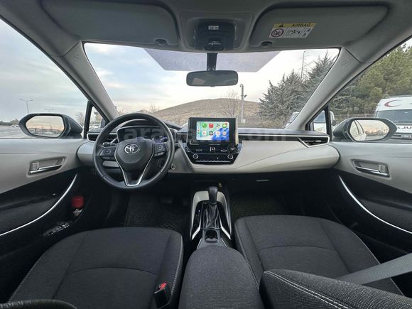 Sahibinden Toyota Corolla 1.5 Dream 2023 Model 