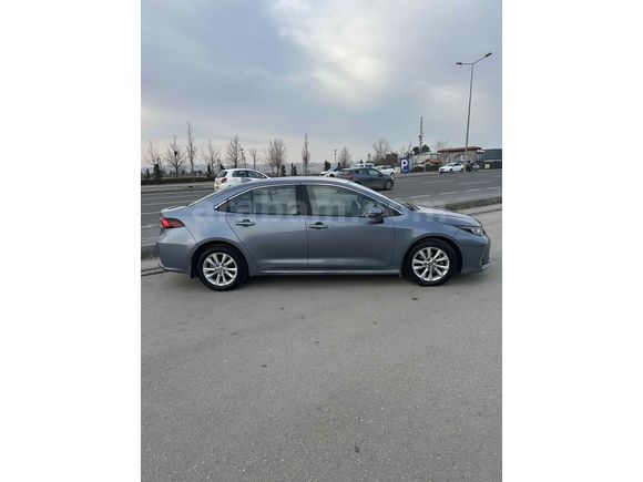 Sahibinden Toyota Corolla 1.5 Dream 2023 Model 