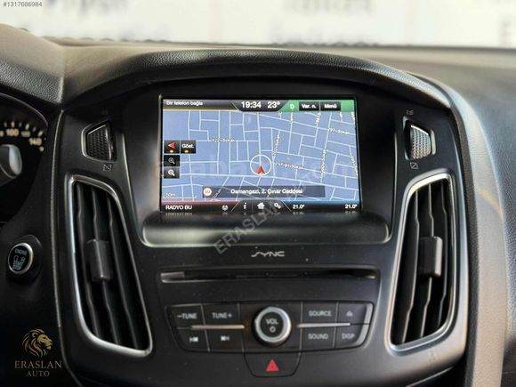 FORD FOCUS TİTANİUM BENZİN LPG HATASIZ BOYASIZ DÜŞÜK KM