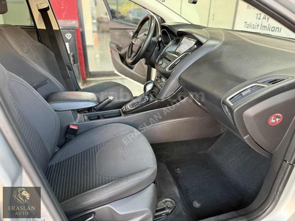 FORD FOCUS TİTANİUM BENZİN LPG HATASIZ BOYASIZ DÜŞÜK KM