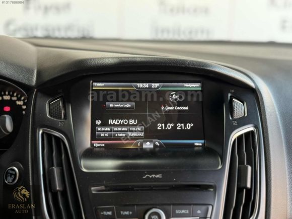 FORD FOCUS TİTANİUM BENZİN LPG HATASIZ BOYASIZ DÜŞÜK KM