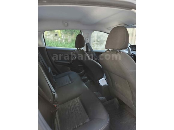 Sahibinden Peugeot 208 1.2 PureTech Access 2016 Model 
