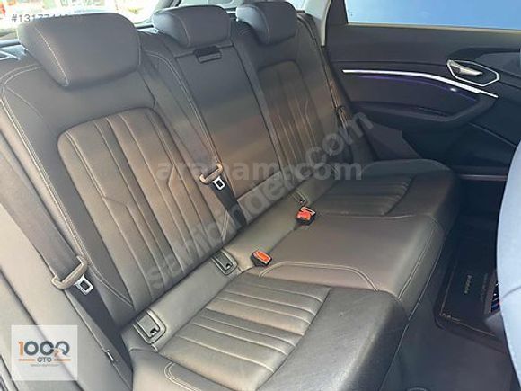 2023 Q8 E-TRON 55 QUATTRO S LINE+HATASIZ+AİR+HAED UP+VAKUM