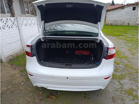 Sahibinden Renault Fluence 1.5 dCi Joy 2013 Model  Beyaz