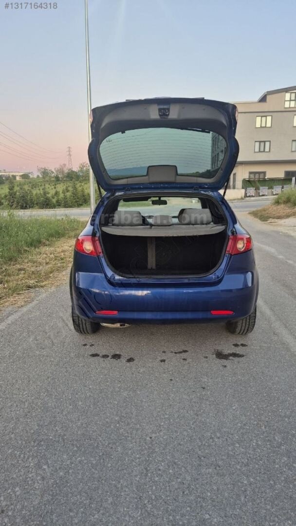 Galeriden Chevrolet Lacetti 1.4 SE 2005 Model Bursa 133.000 km Mavi 5