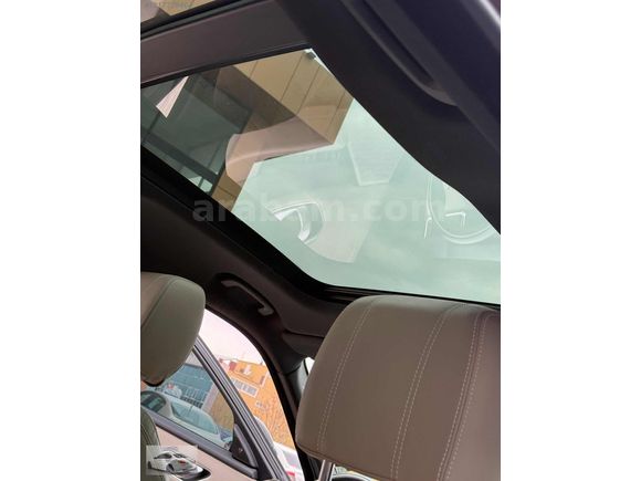 65000KM TEK PARÇA BOYALI VELAR 2.0 DİZEL R-DYNAMİC SE CAM TAVAN