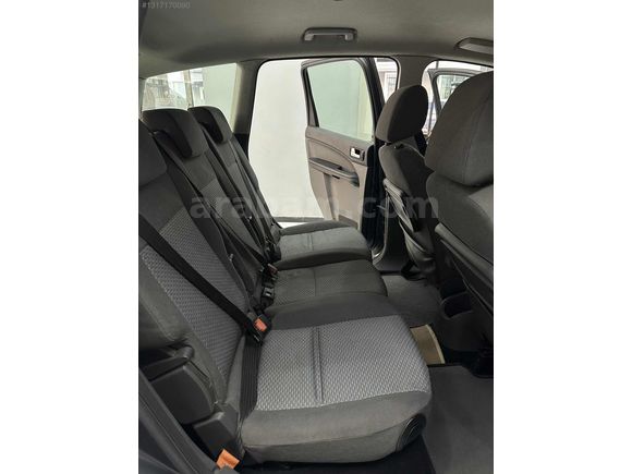 ADA GARAGE'DEN EMSALSİZ KM İLK SAHİBİNDEN FORD C-MAX