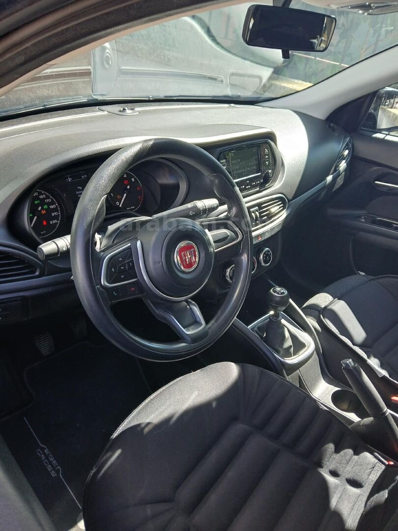 Sahibinden Fiat Egea Cross 1.4 Fire Street 2023 Model 4
