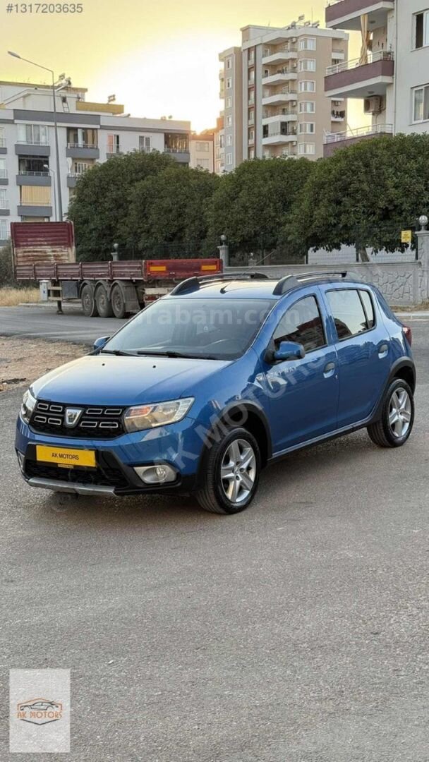 Galeriden Dacia Sandero 1.5 dCi Stepway 2020 Model Mersin 249.000 km Mavi 3