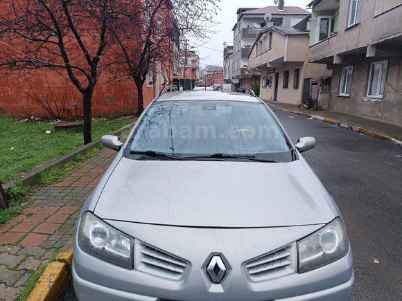 MEMURDAN TEMİZ BİR OTOMOBİL i