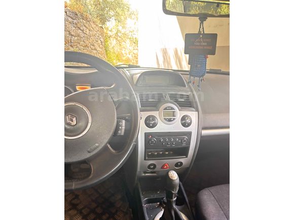 Sahibinden Renault Megane 1.5 dCi Exception 2009 Model  225.000 km Gri