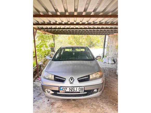 Sahibinden Renault Megane 1.5 dCi Exception 2009 Model  225.000 km Gri
