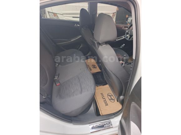 Sahibinden Hyundai Accent Blue 1.6 CRDI Prime 2016 Model