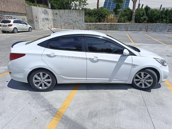 Sahibinden Hyundai Accent Blue 1.6 CRDI Prime 2016 Model