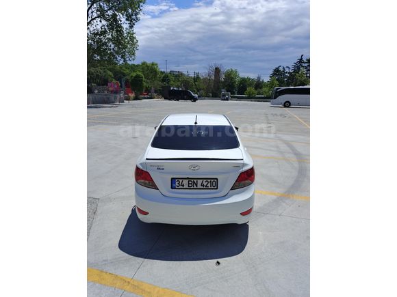 Sahibinden Hyundai Accent Blue 1.6 CRDI Prime 2016 Model