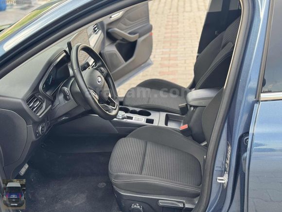 2024 FOCUS 1.5 ECOBLUE 37.ooo KM TİTANYUM STİL
