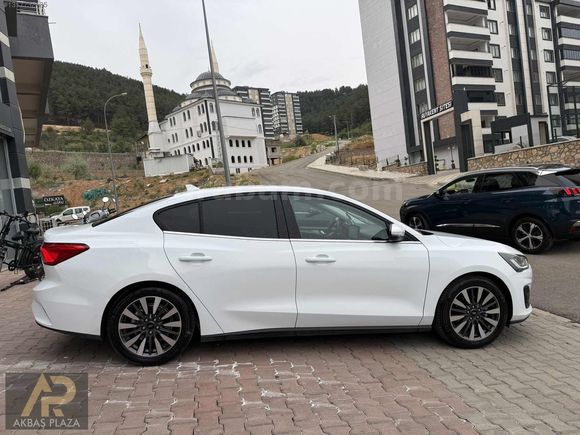AKBAŞ PLAZA DAN 2025 SADECE 12 binde TİTANİUM X HAYALET EKRAN Lİ