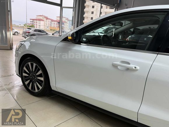 AKBAŞ PLAZA DAN 2025 SADECE 12 binde TİTANİUM X HAYALET EKRAN Lİ