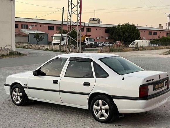 Galeriden Opel Vectra 2.0 GLS 1996 Model Afyonkarahisar