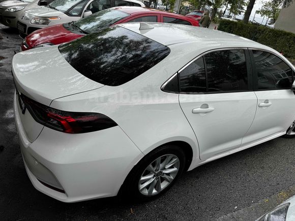 Sahibinden Toyota Corolla 1.5 Dream 2023 Model 