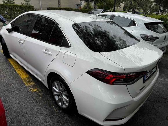 Sahibinden Toyota Corolla 1.5 Dream 2023 Model 