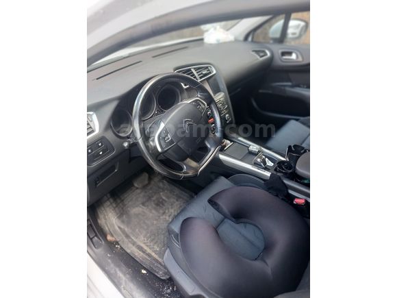 Sahibinden Citroen C4 1.6 e-HDi Confort 2013 Model 
