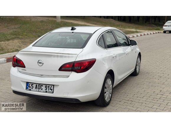 HATASIZ BOYASIZ HASAR KAYITSIZ 1.6 benzin Lpg 149 bin km