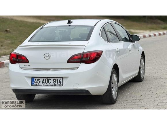 HATASIZ BOYASIZ HASAR KAYITSIZ 1.6 benzin Lpg 149 bin km