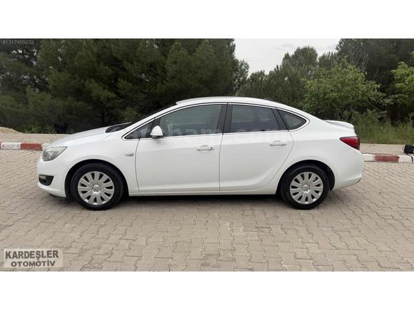 HATASIZ BOYASIZ HASAR KAYITSIZ 1.6 benzin Lpg 149 bin km