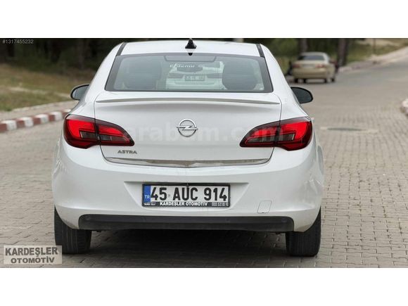 HATASIZ BOYASIZ HASAR KAYITSIZ 1.6 benzin Lpg 149 bin km