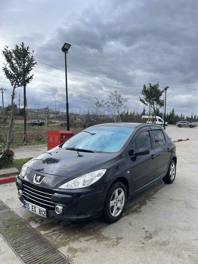 Sahibinden Peugeot 307 1.6 HDi Comfort 2006 Model Samsun 267.000 km Siyah 3