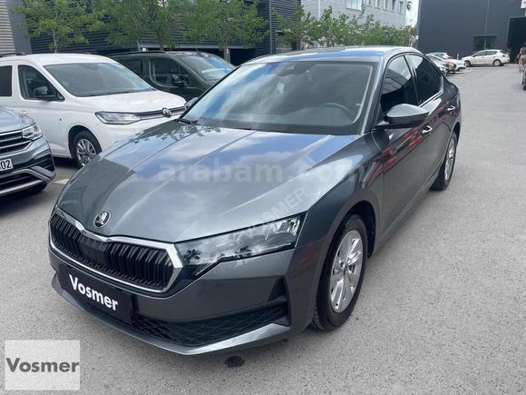 VOSMER 2025 SKODA OCTAVİA 1.5 TSI MHEV 150 HP ELİTE DSG